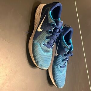 Men's size 10.5 blue nike react - worn, plenty of life left